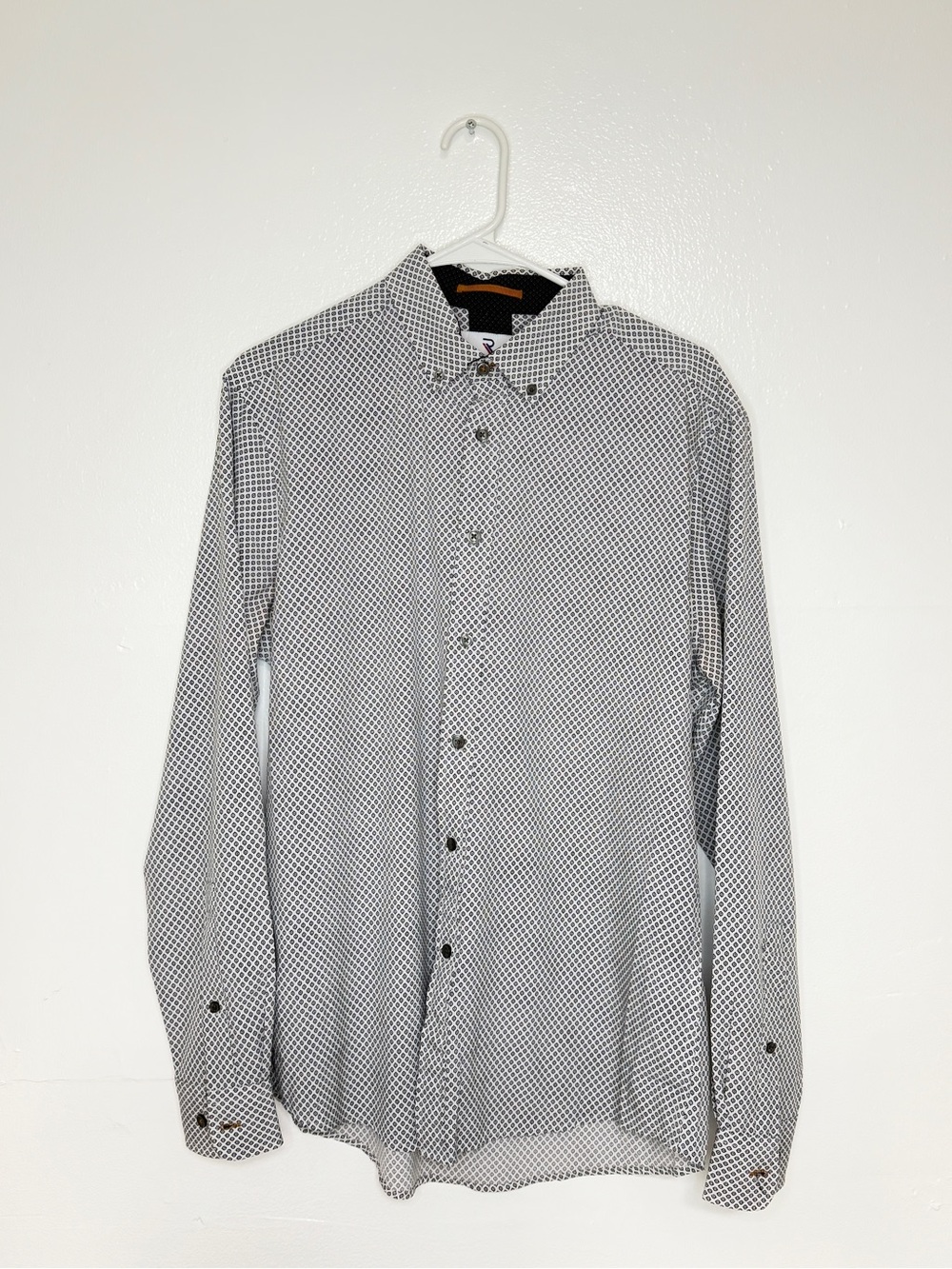 International Report Men’s Gray Pattern 4-Way Stretch Shirt M